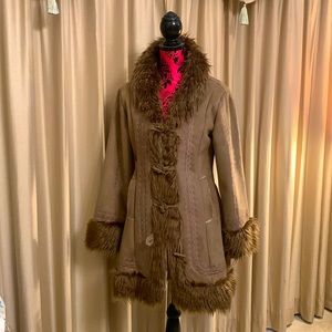 Like New Coat with Faux Suede n Fur